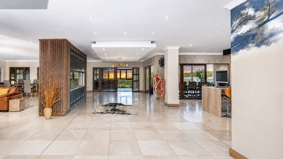 8 Bedroom Property for Sale in Birdwood Estate North West